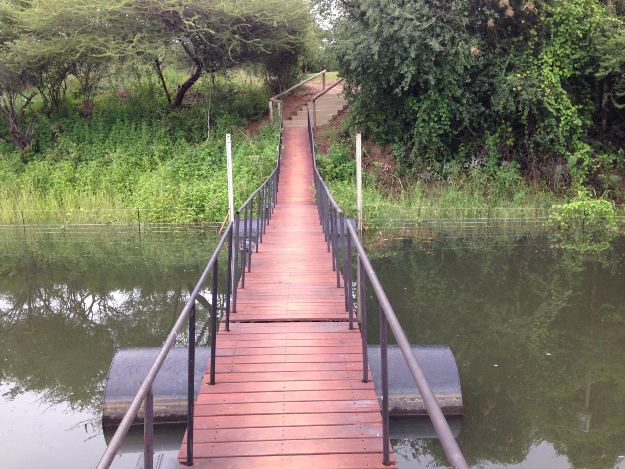 Taranga Safari Lodge Rundu Esterno foto