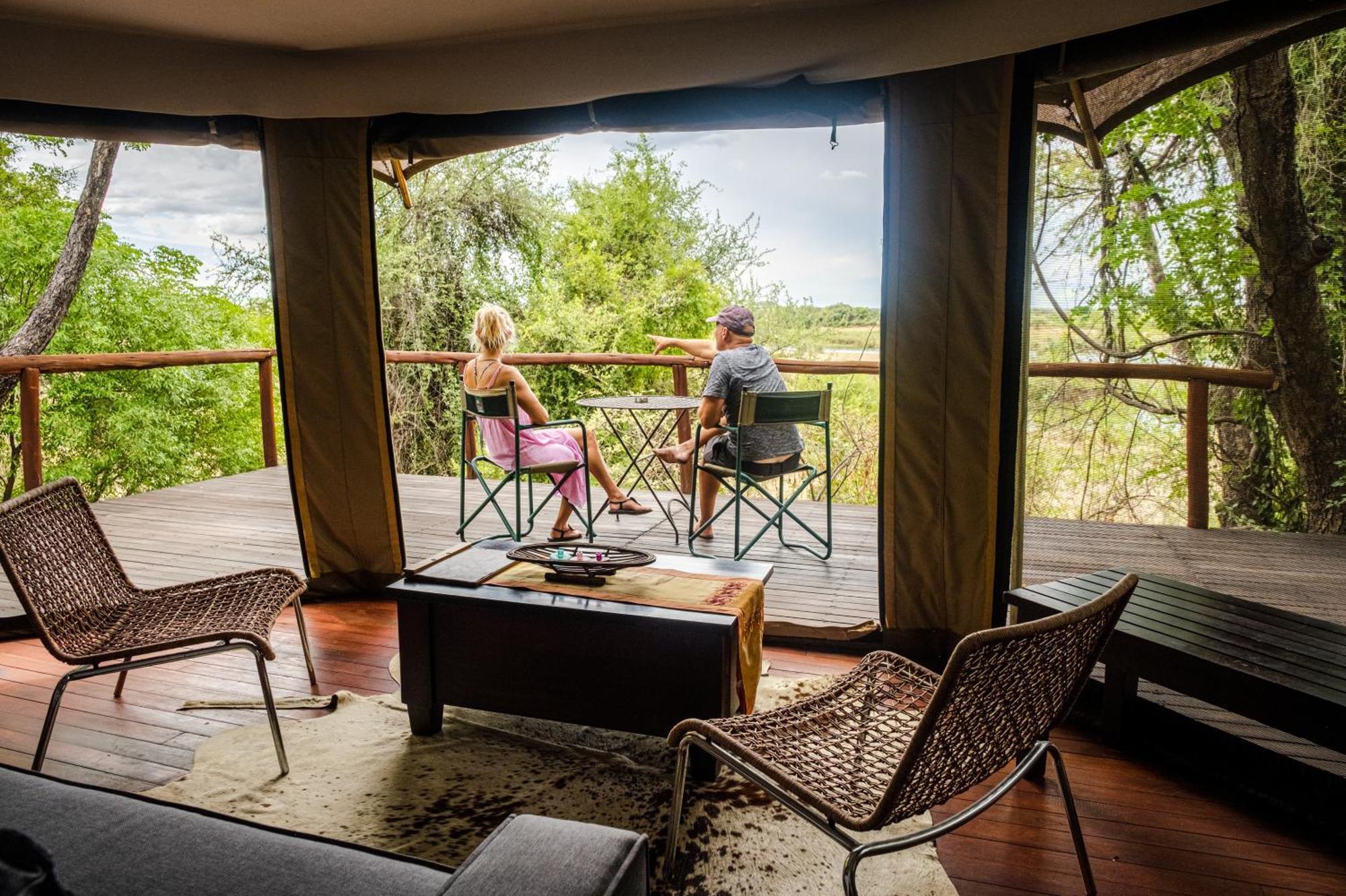 Taranga Safari Lodge Rundu Esterno foto